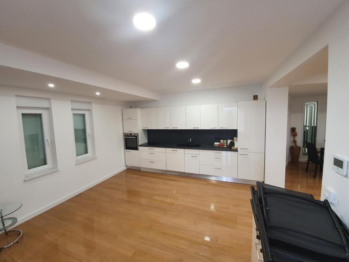Apartman Libertas Posusje Esterno foto